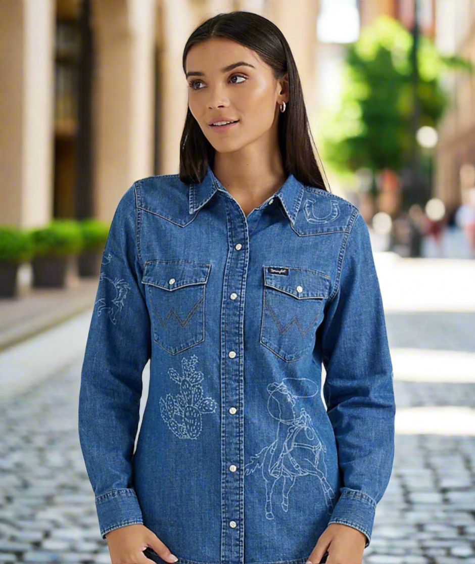 WRANGLER WOMENS WESTERN DENIM LONG SLEEVE LASER CUT SNAP