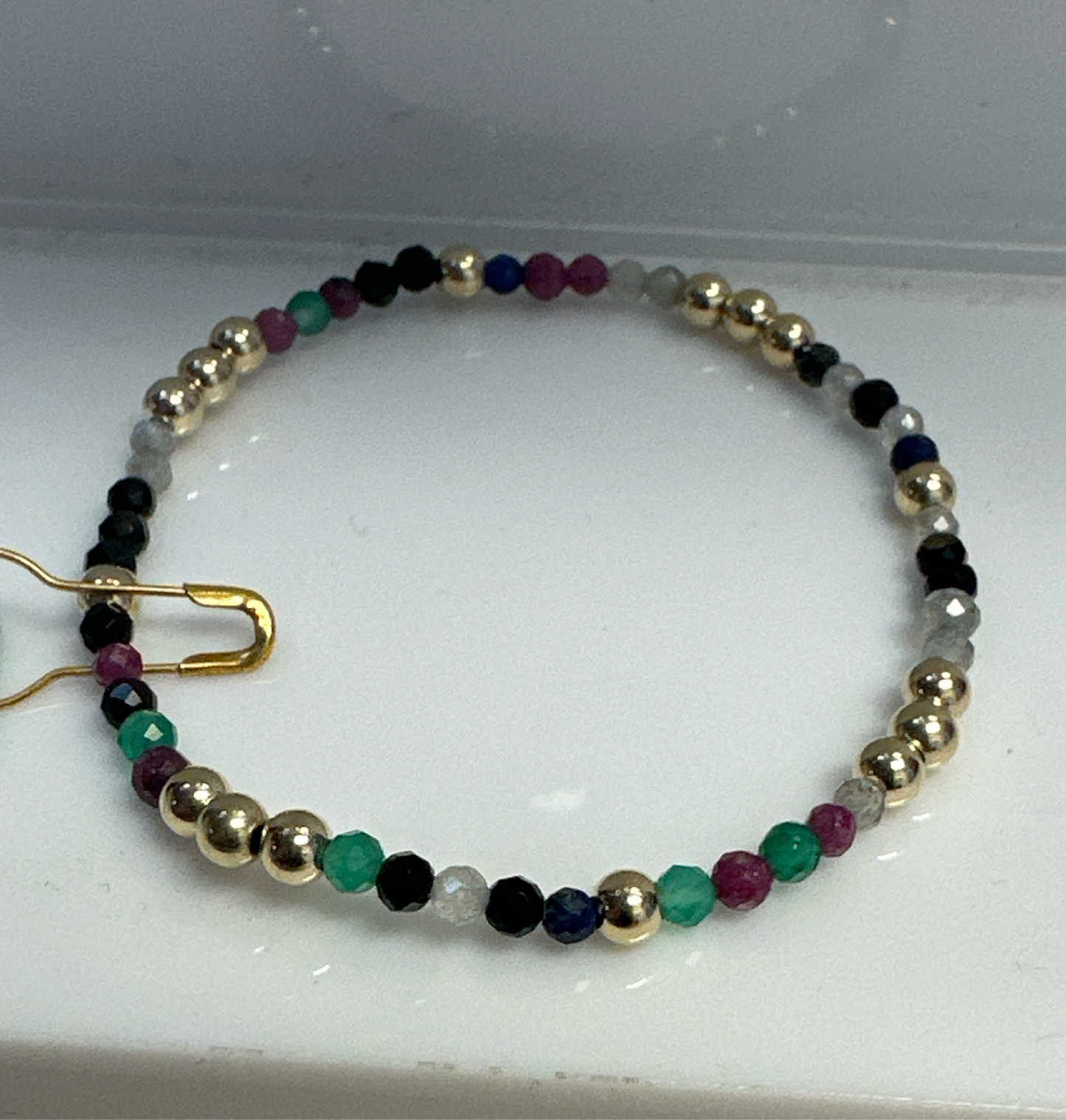 E NEWTON WORTHY PATTERN 3MM BEAD BRACELET