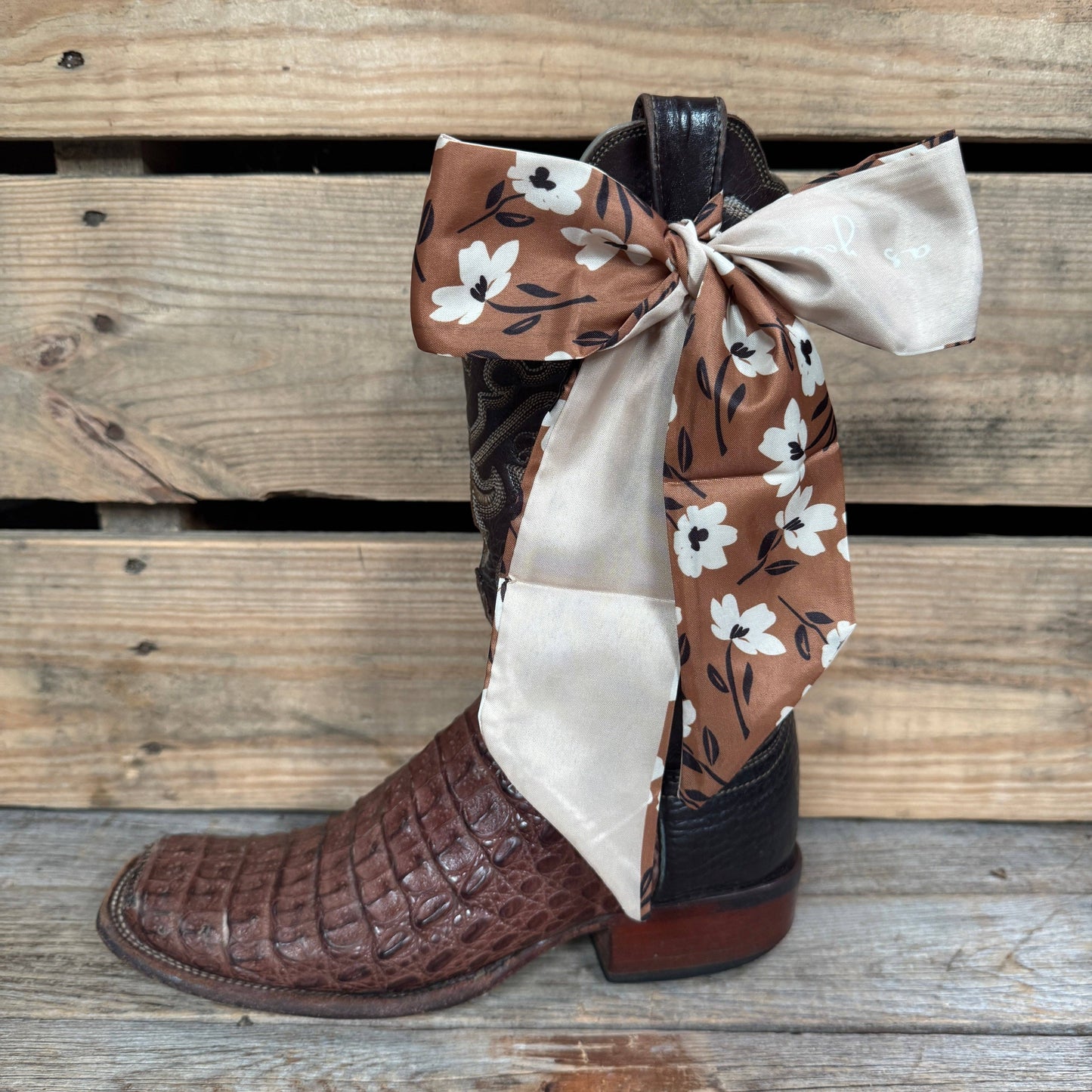 Rodeo Drive - Brown and Cream Western Skinny Mini Wild Rag Scarf / Cowgirl Necktie #TW123