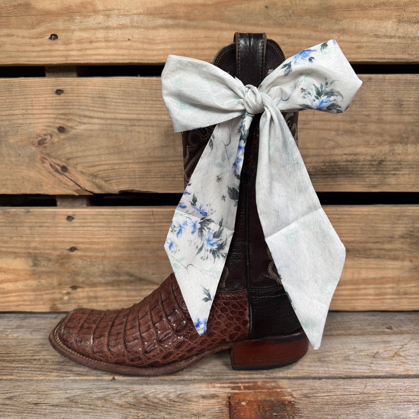 Rodeo Drive - Blue and Green Western Skinny Mini Wild Rag Scarf / Cowgirl Necktie #TW116