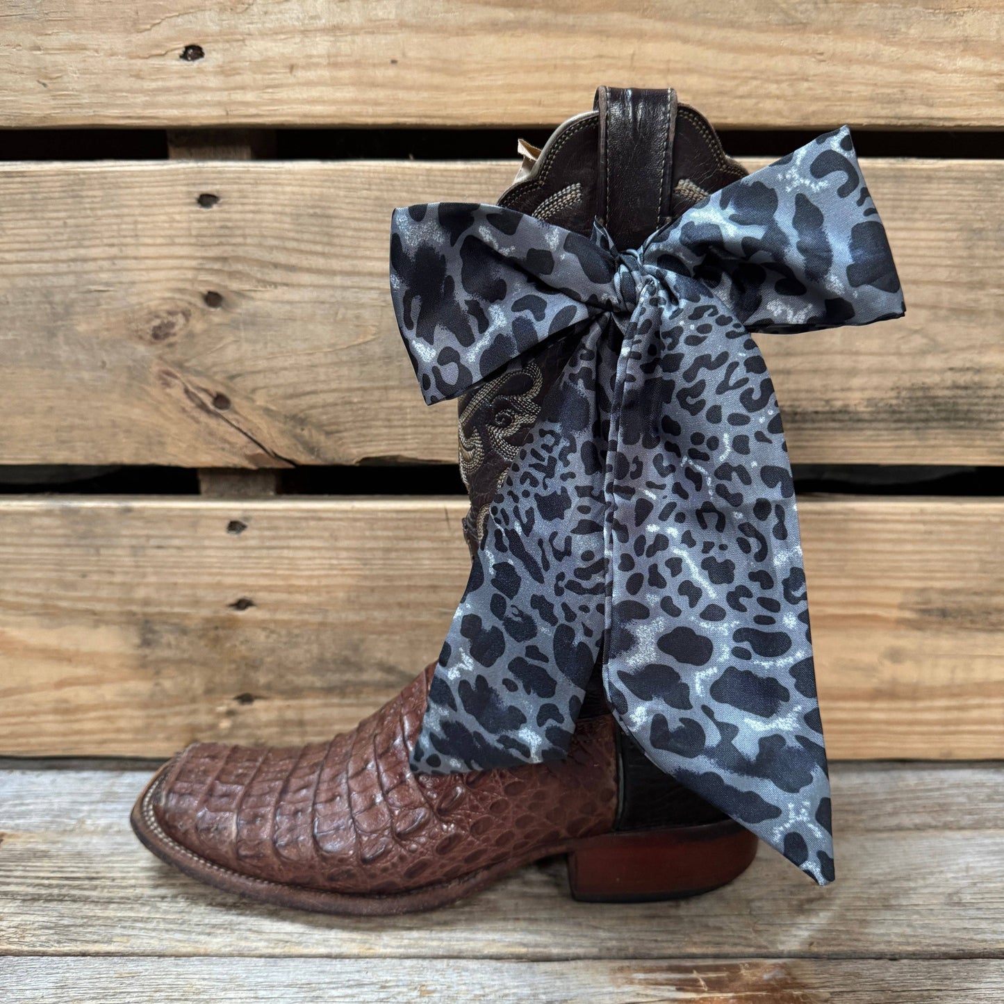 Rodeo Drive - Black Western Skinny Mini Wild Rag Scarf / Cowgirl Necktie #TW134