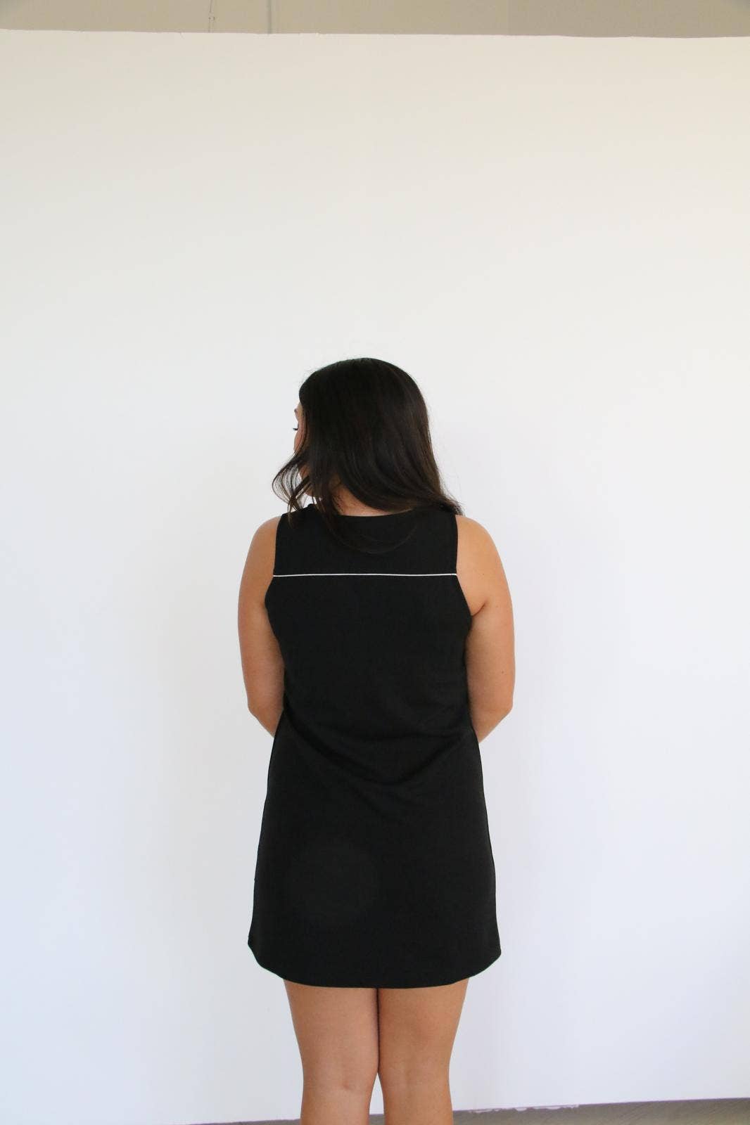 Turquoise Haven - TH1407A S176 HEMP Black Shift Dress (1 Piece): M