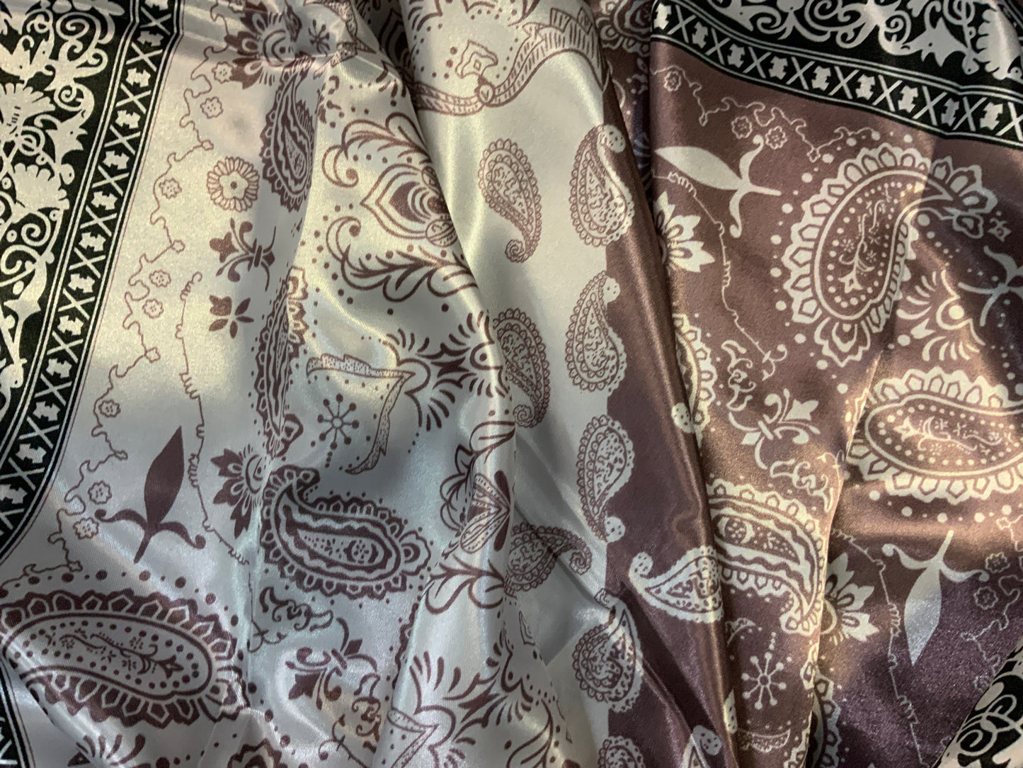 35x35” TWO TONE PAISLEY WILD RAG/SCARF WR2557