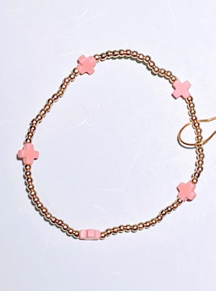 E NEWTON E GIRL SIGNATURE CROSS SMALL GOLD PATTERN 2MM BEAD BRACELET
