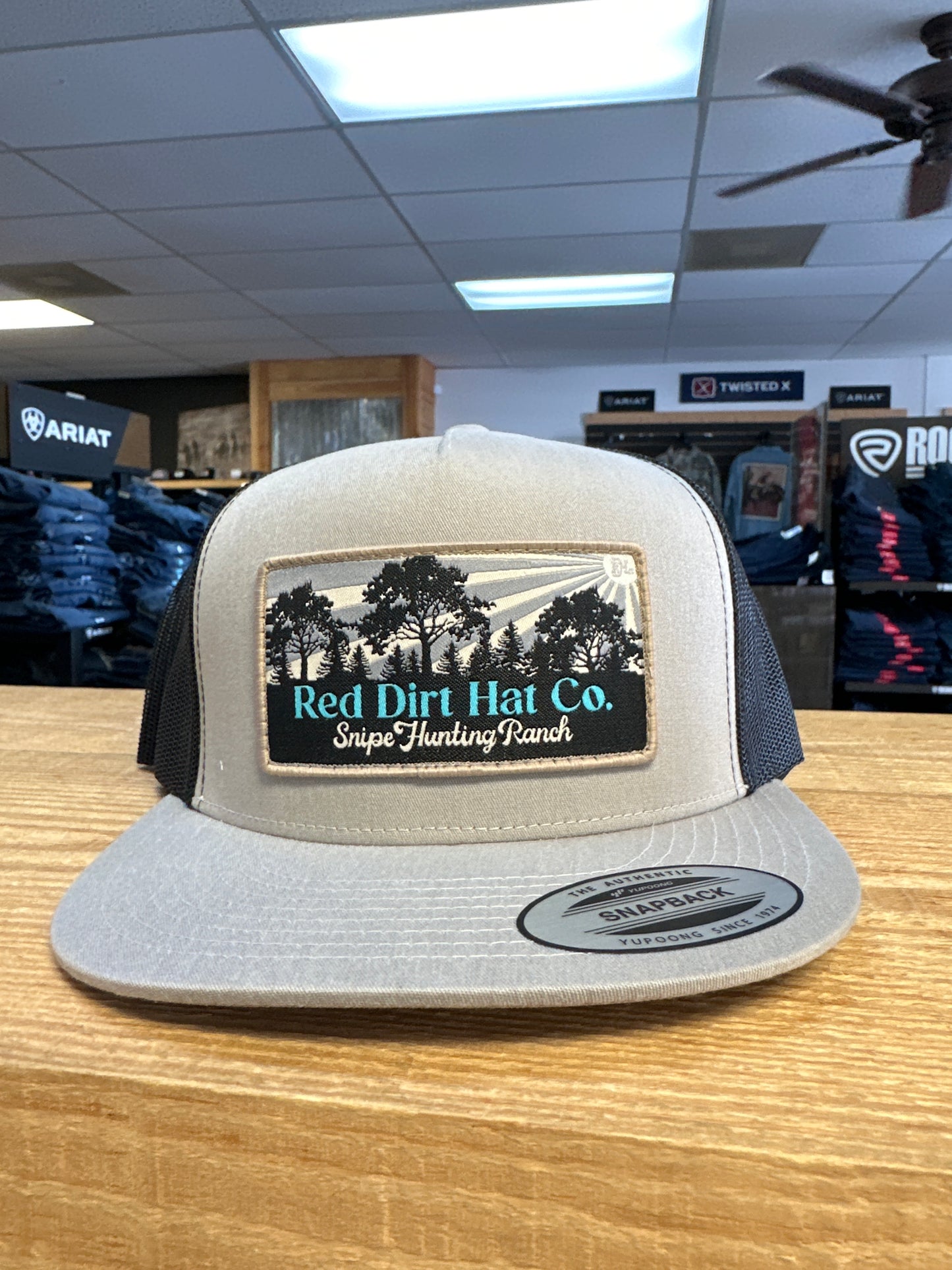 RED DIRT HAT CO SNIPE HUNTING 5 PANEL CAP SILVER/BLACK RDHC-461