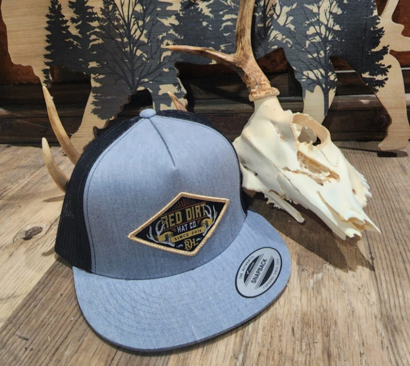 RED DIRT HAT CO ANTLERS HEATER 5 PANEL CAP GREY/BLACK