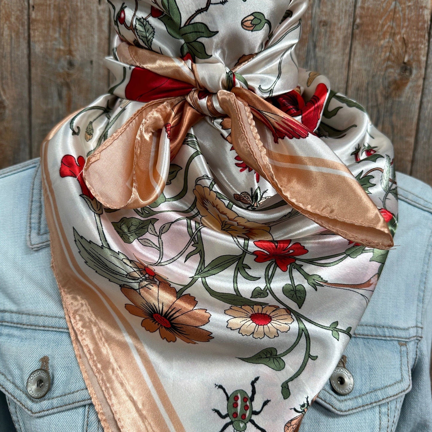 Rodeo Drive - 35X35" Peach and Cream Tulips and Lilies Wild Rag / Scarf WR1012X