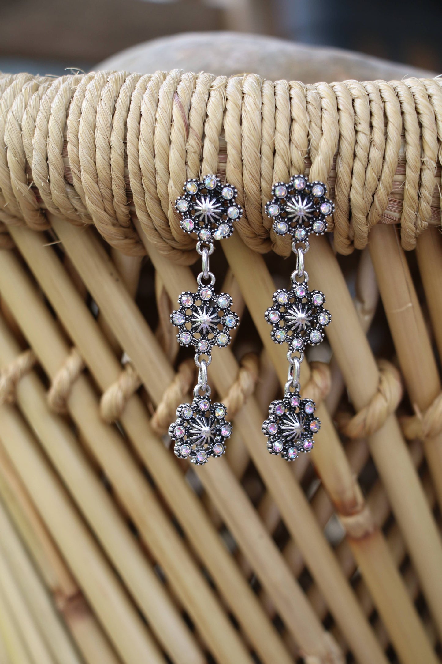 Turquoise Haven - 20008 3 DROP CONCHO WITH CRYSTAL ER