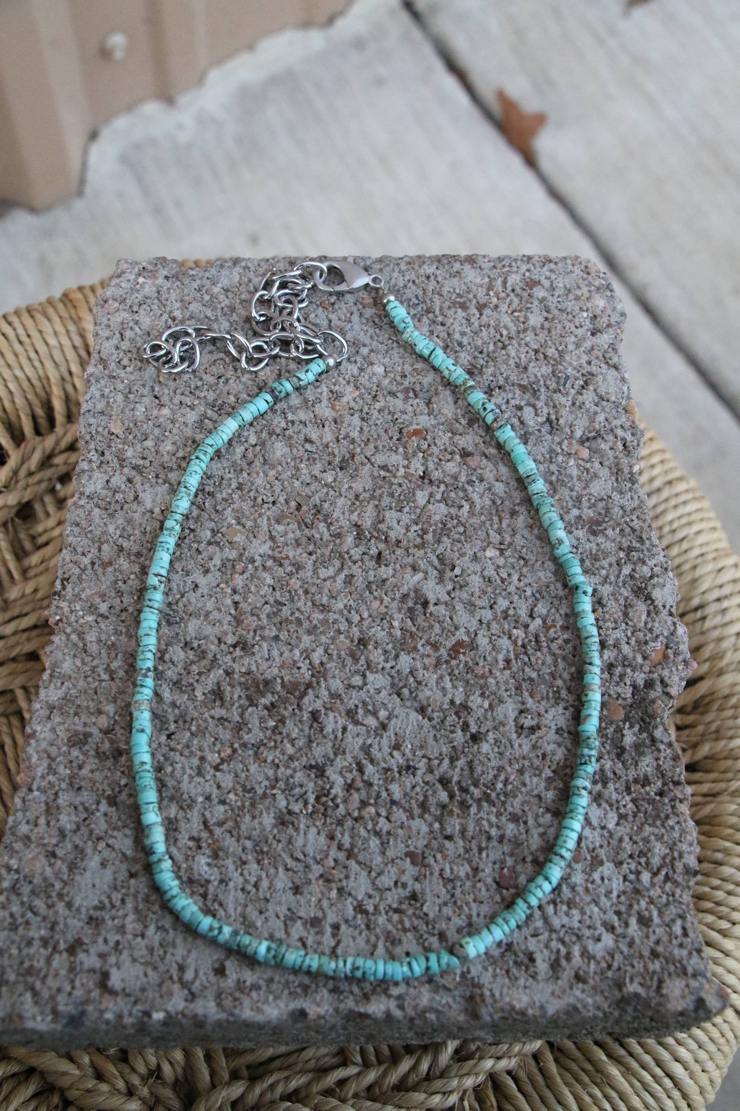 Turquoise Haven - 12348 4MM HESHI OCEAN TURQUOISE