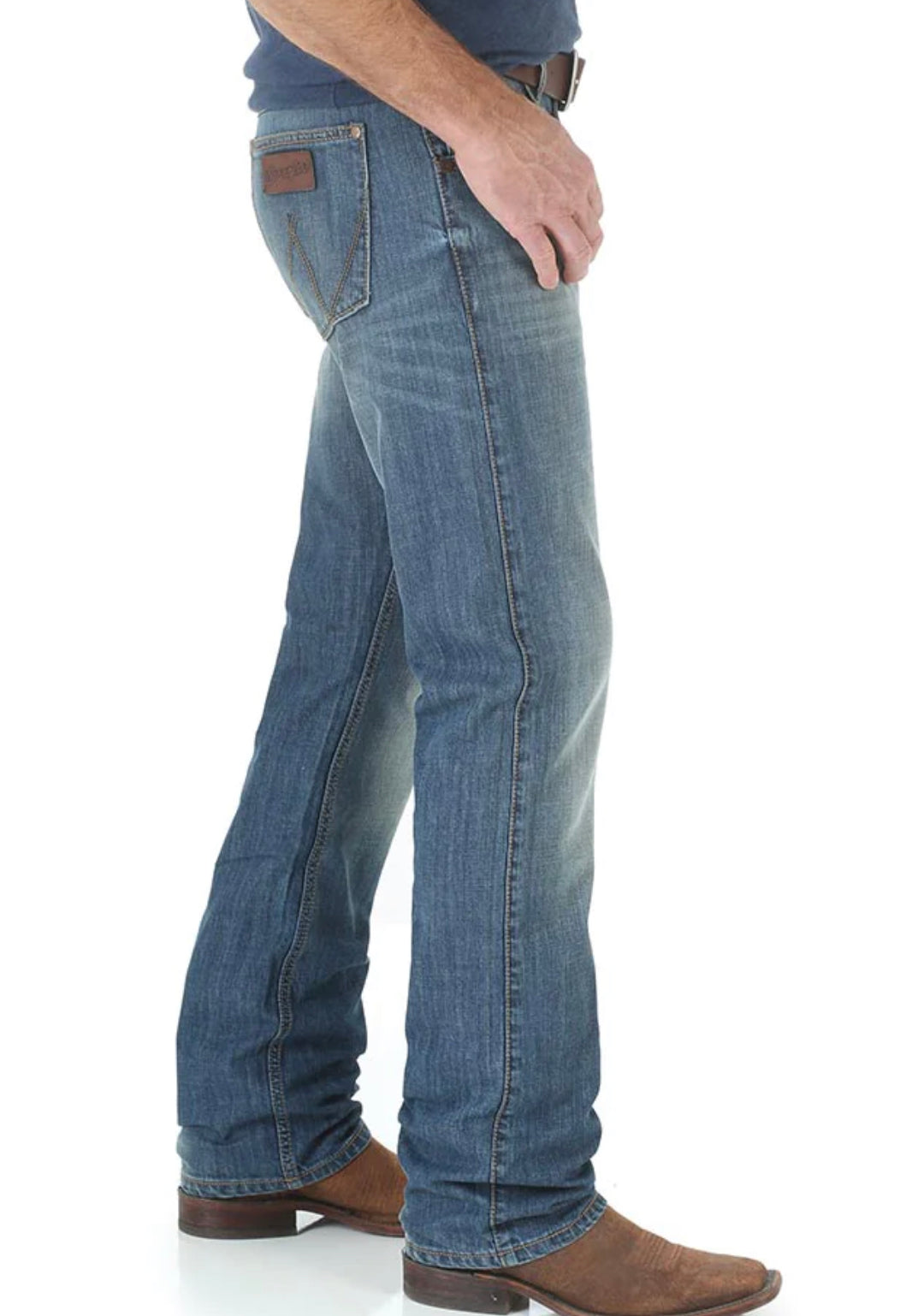 WRANGLER RETRO MENS SLIM STRAIGHT