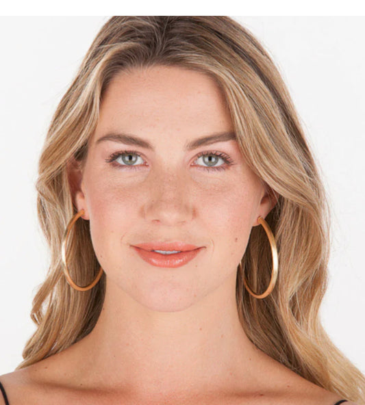 SHEILA FAJL EVERYBODY’S FAVORITE HOOP