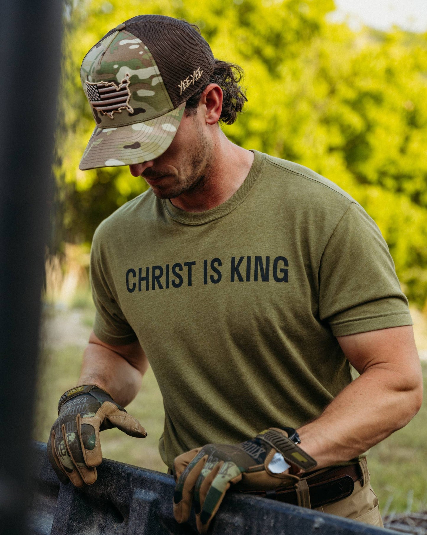 Yee Yee - Christ Is King Tee: Military Green / Medium