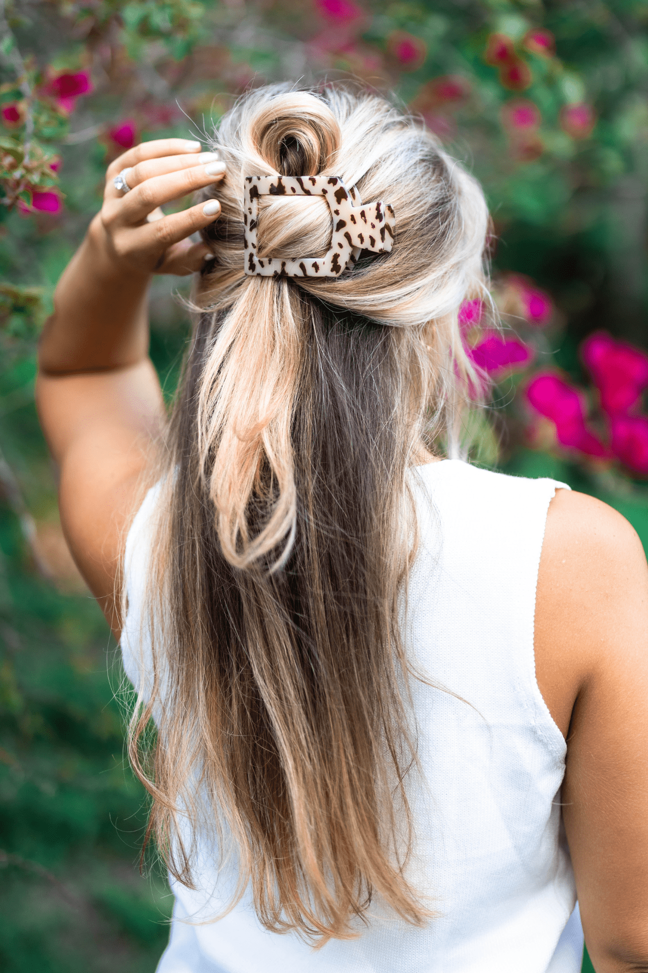 TELETIES - Square Flat Hair Clip | Large | Blonde Tortoise