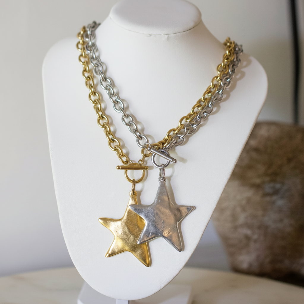 Deep South Originals Inc. - Starlight Toggle Necklace - Stainless Steel - Gold Silver Star: Silver