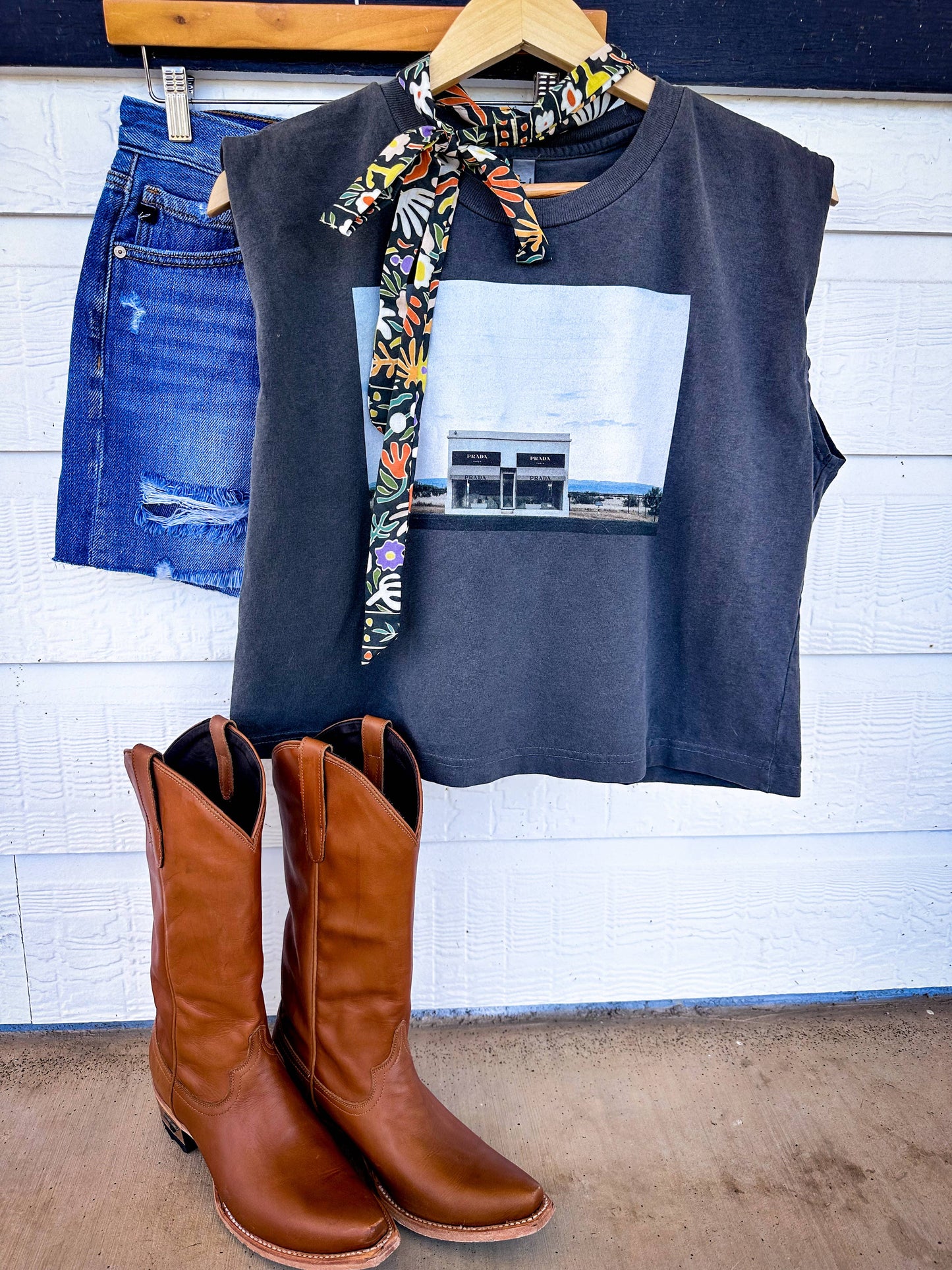 Hank & Scoot -  The Iconic Marfa Boxy Tank: L