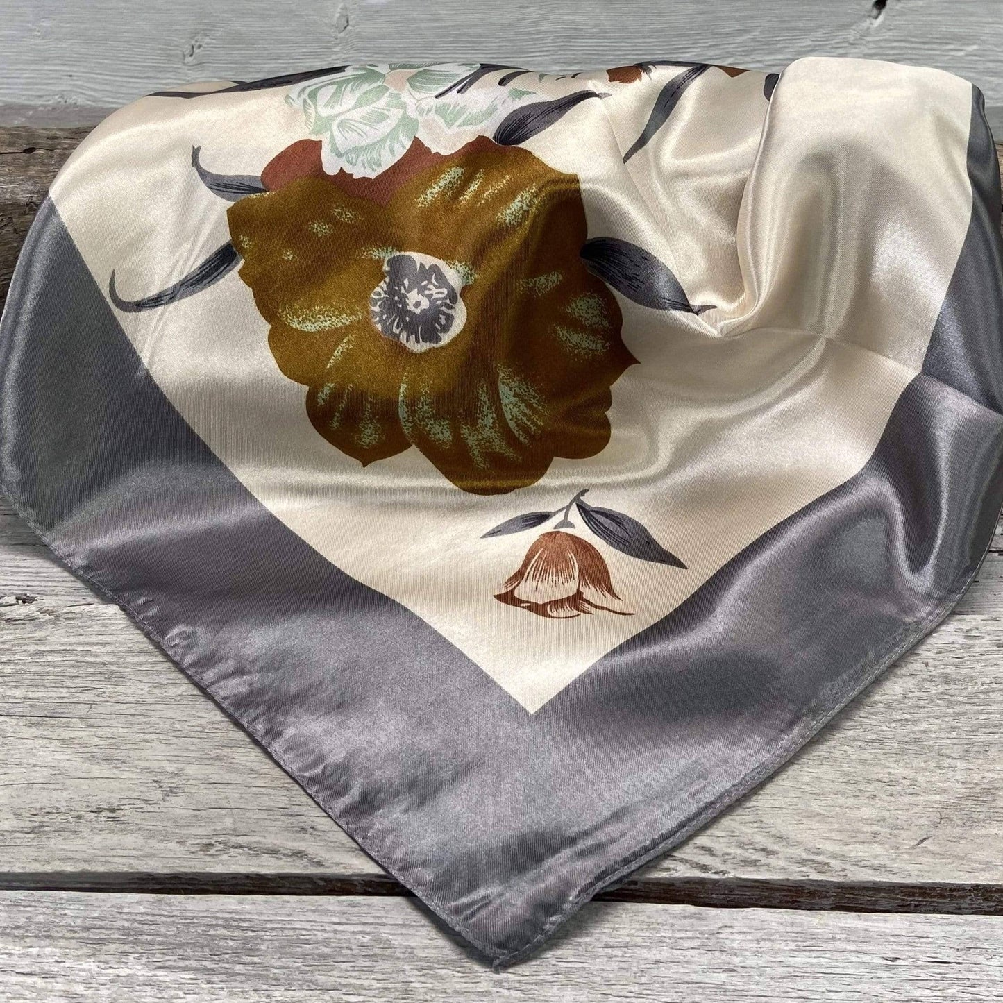 Rodeo Drive - 35X35"  Field of Wild Flowers Wild Rag/Scarf WR111