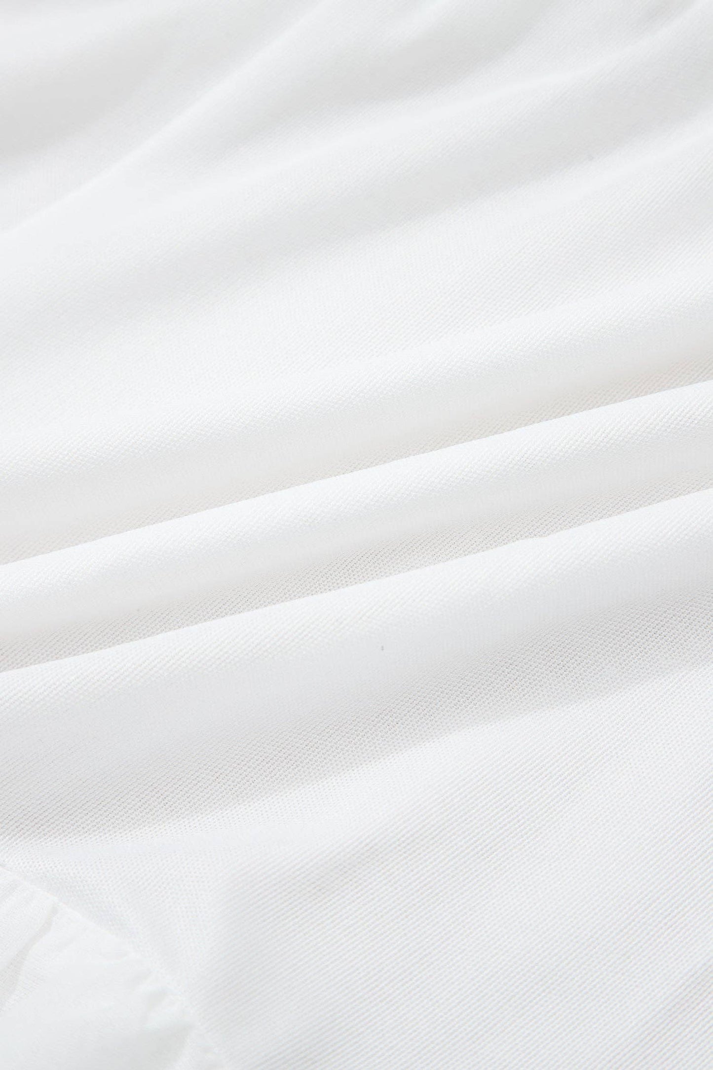 PRETTY BASH - Lace Ruffle Tiered Drawstring Waist Shorts: White / L