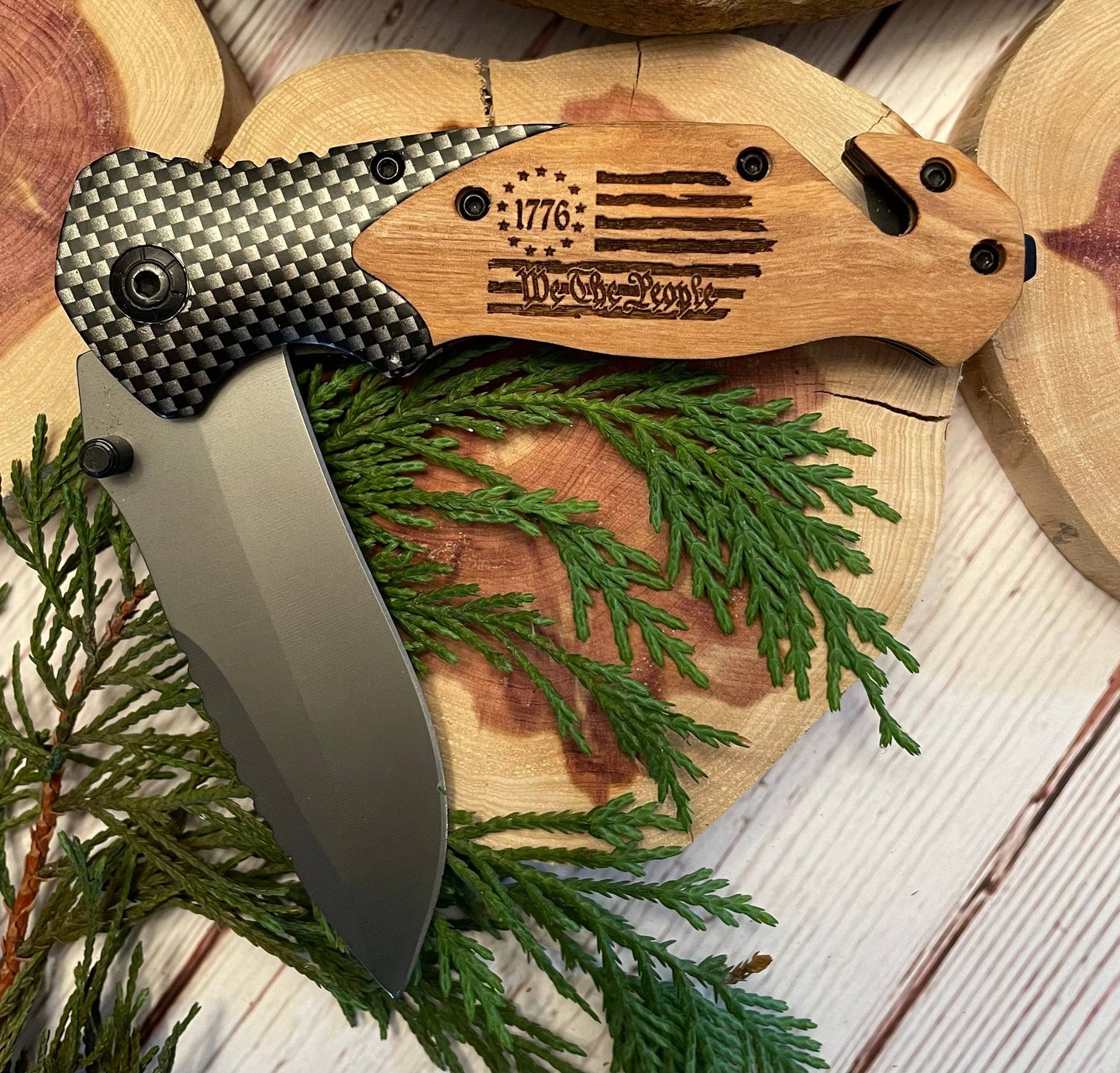 Quail Tail Laser Art - We The People Flag Knife