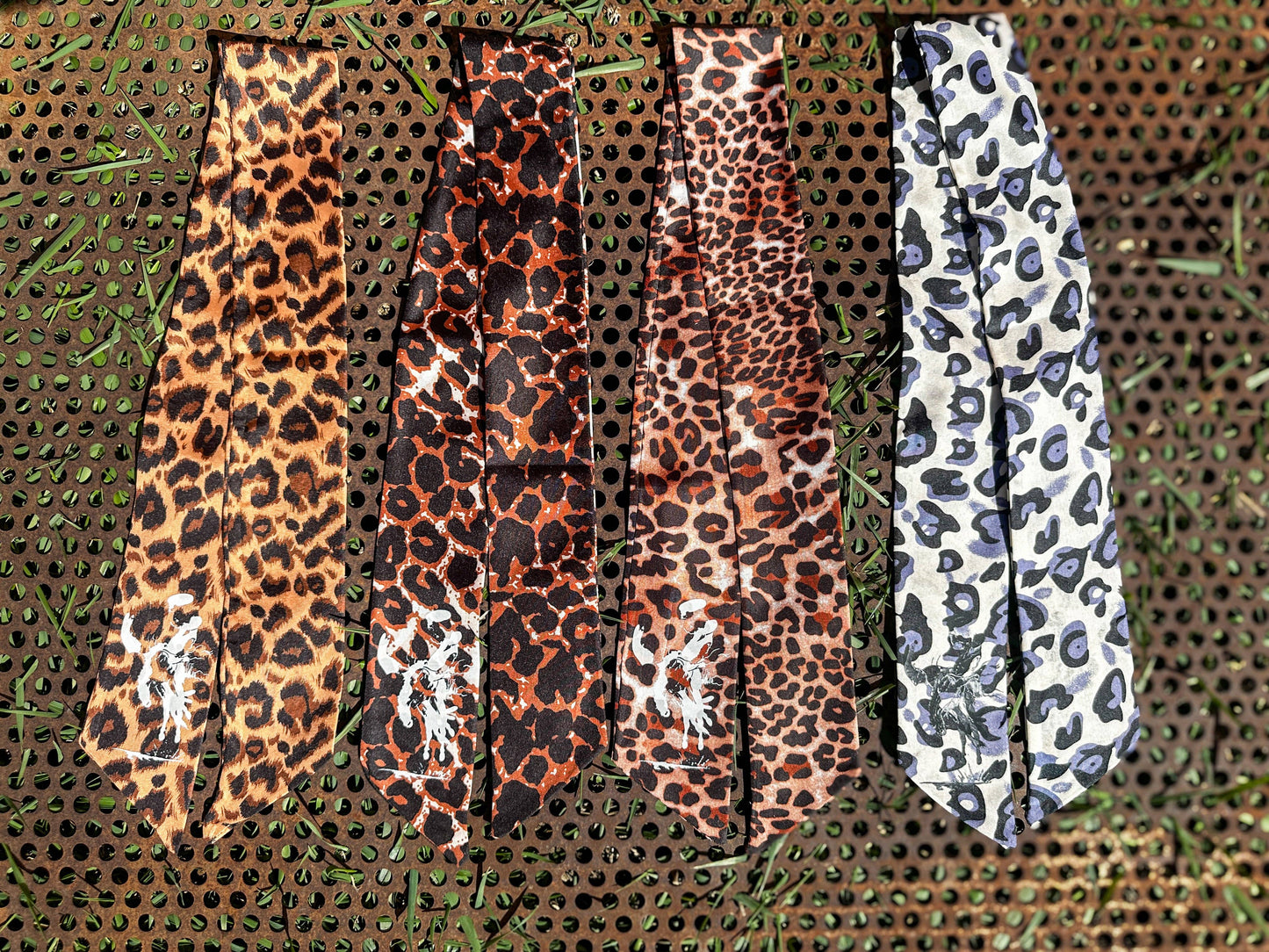 The Rodeo Rose - Big Cat Twillys: Cheetah