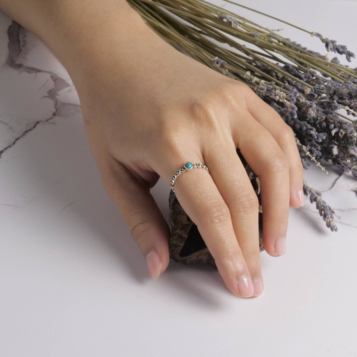 Baizaar - Decorated Silver Turquoise Band: 9