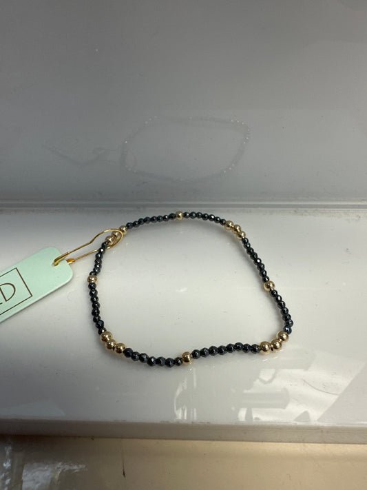 E NEWTON WORTHY PATTERN 2 MM BEAD BRACELET