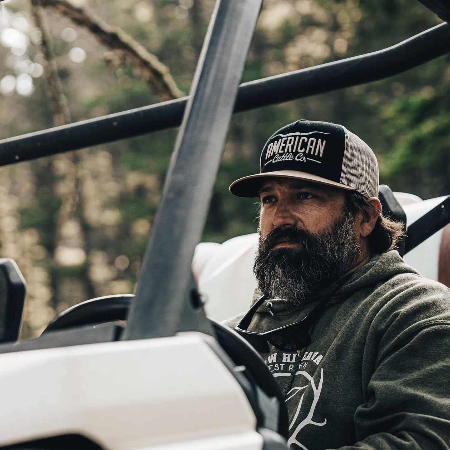 American Cattle Co - Longhorn Hat: White/Black