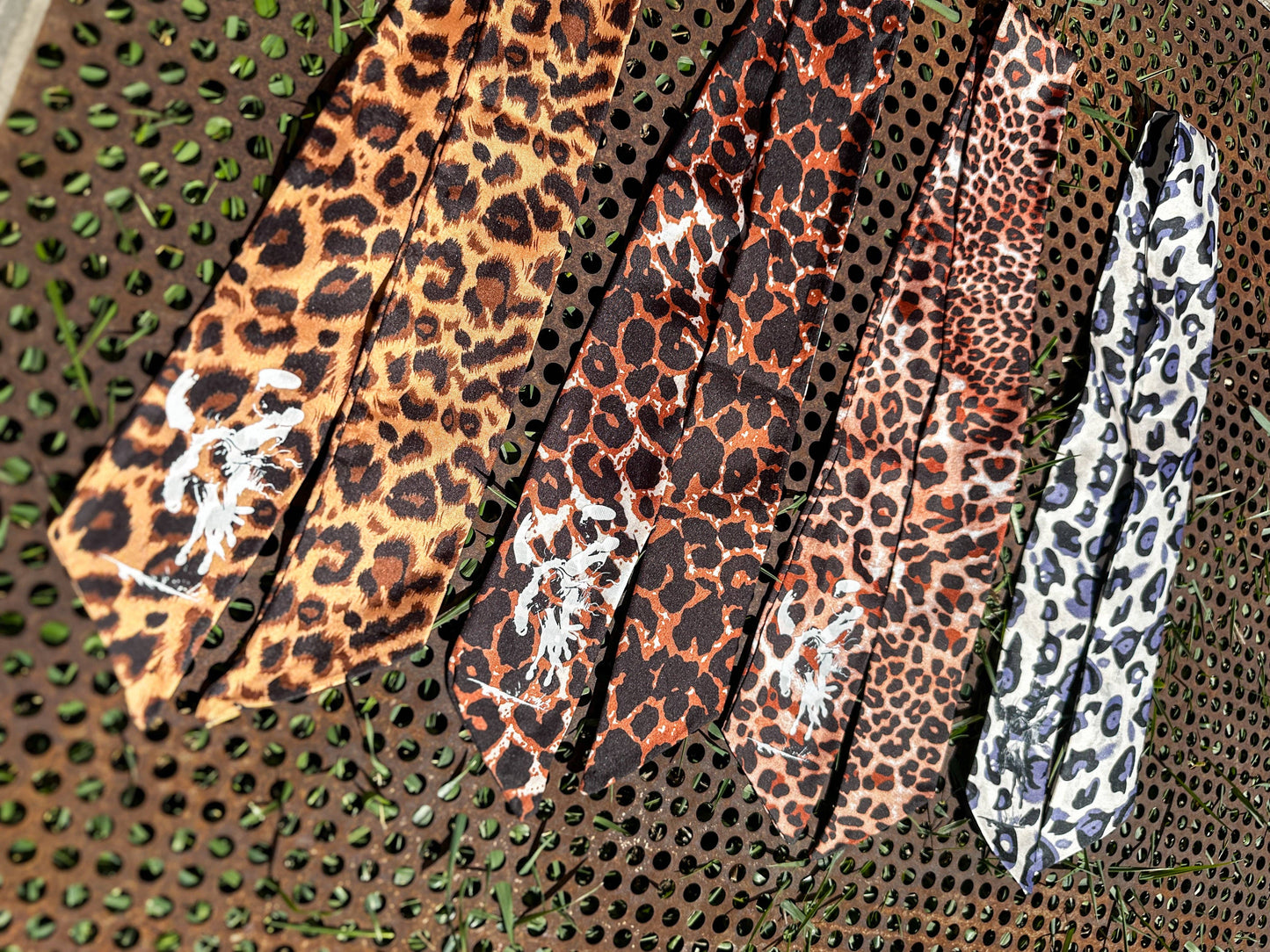 The Rodeo Rose - Big Cat Twillys: Cheetah