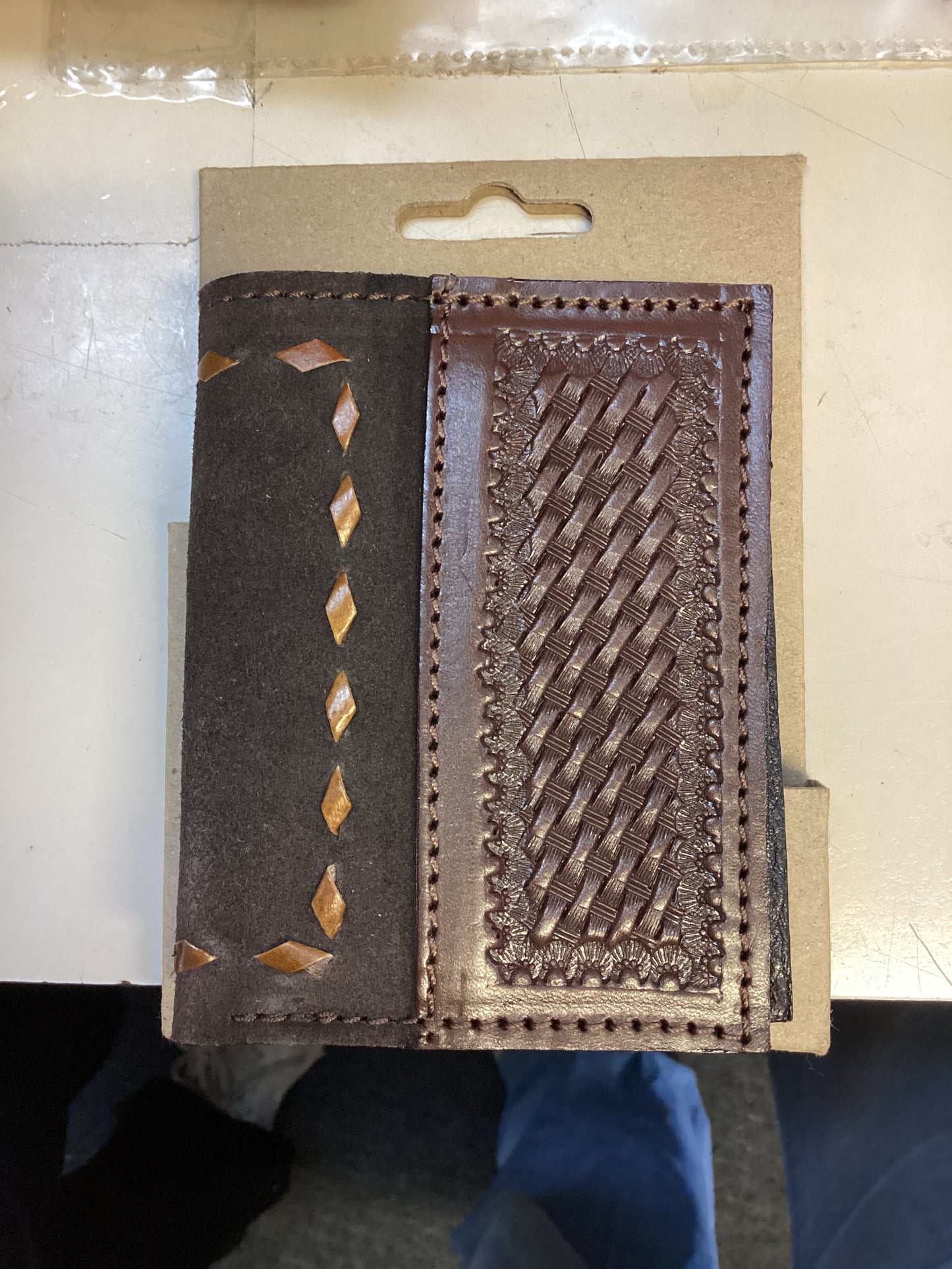 CHALLENGER HORSEWEAR MENS WESTERN BROWN ROUGH-OUT BASKET TOOLED LEATHER BI-FOLD WALLET 18RSW124B
