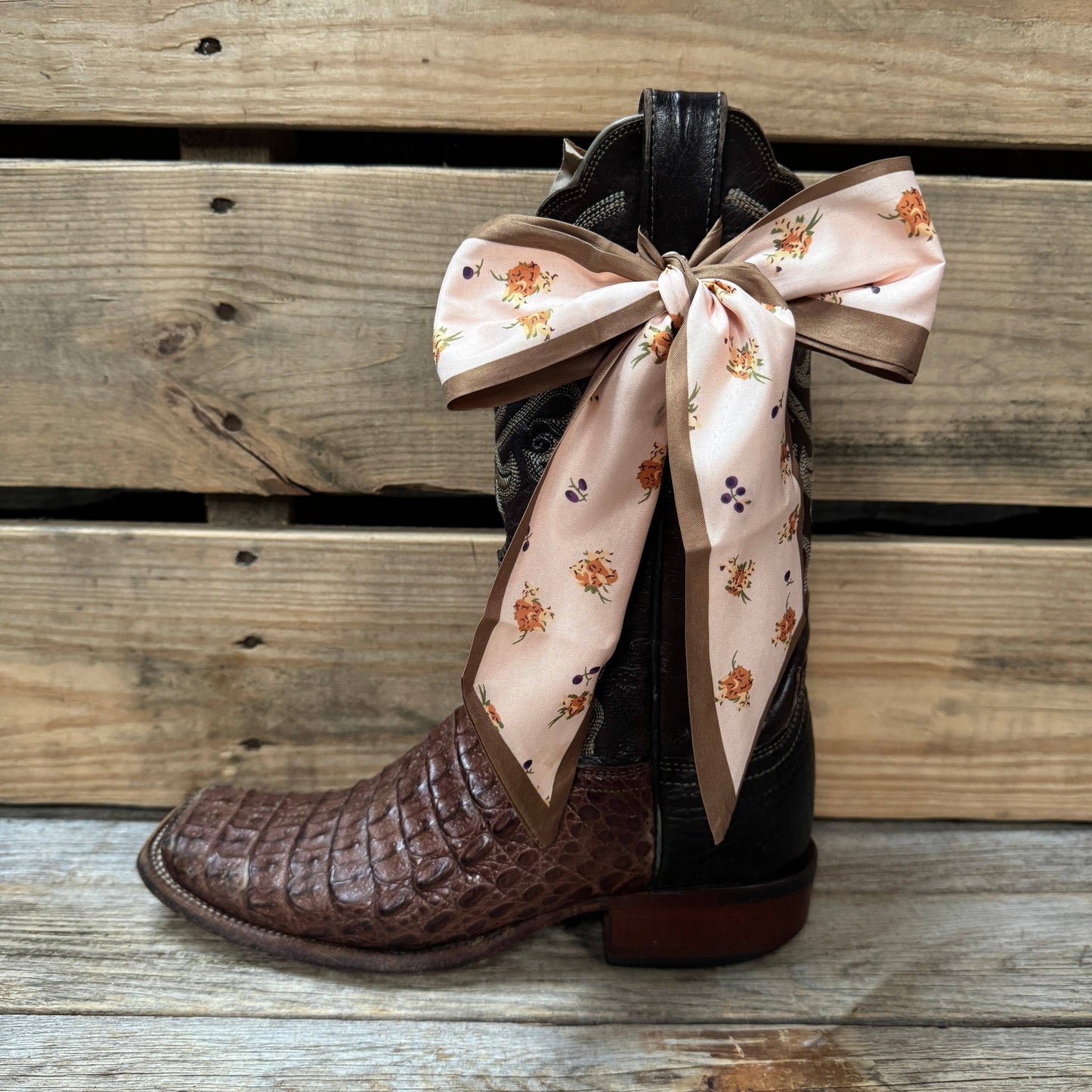 Rodeo Drive - Pink and Tan Western Skinny Mini Wild Rag Scarf / Cowgirl Necktie #TW136