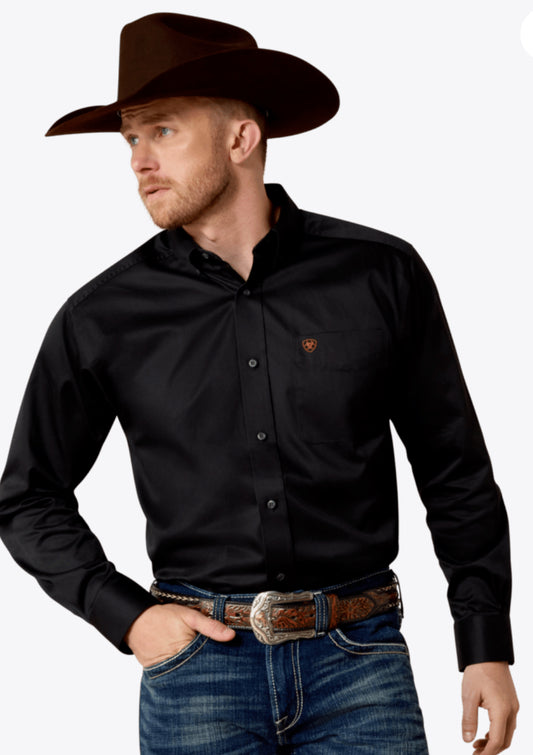 ARIAT MENS SOLID TWILL CLASSIC LONG SLEEVE SHIRT
