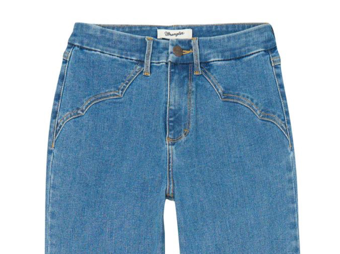 WRANGLER WOMENS BESPOKE FLARE JEAN WITH WESTERN ACCENTS