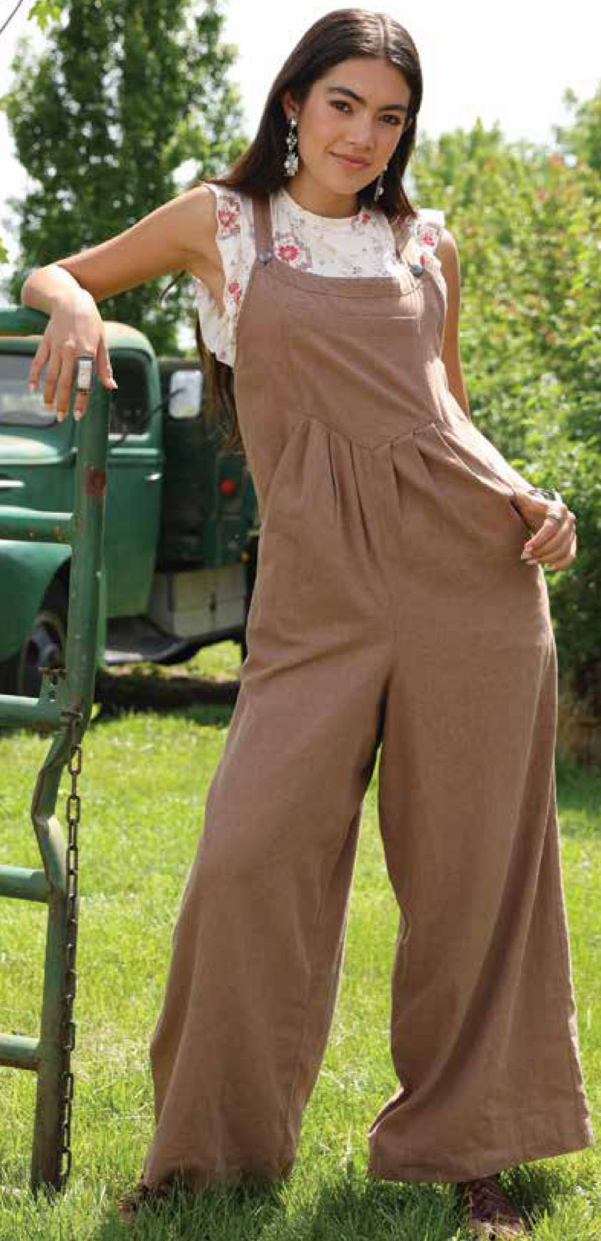 CRUEL GIRL WOMENS BROWN JUMPER