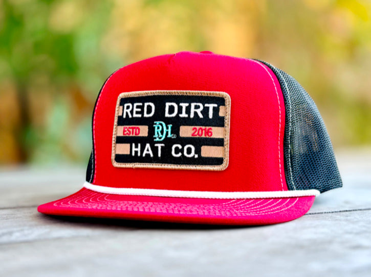 RED DIRT HAT CO BIG BRITCHES-RED/BLACK WHITE ROPE 5 PANEL HAT