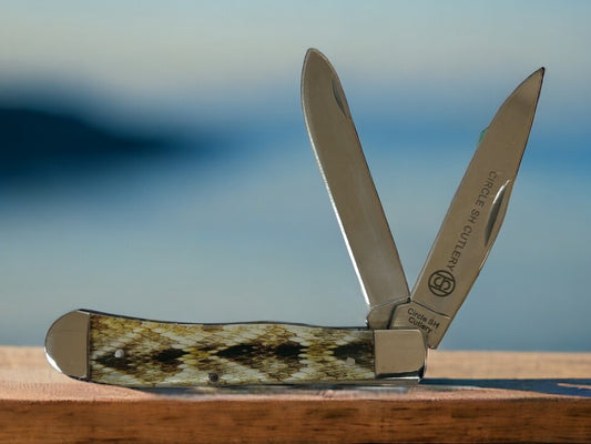 CIRCLE SH CUTLERY DIAMOND BACK PRINT FOLDING TWO BLADE KNIFE