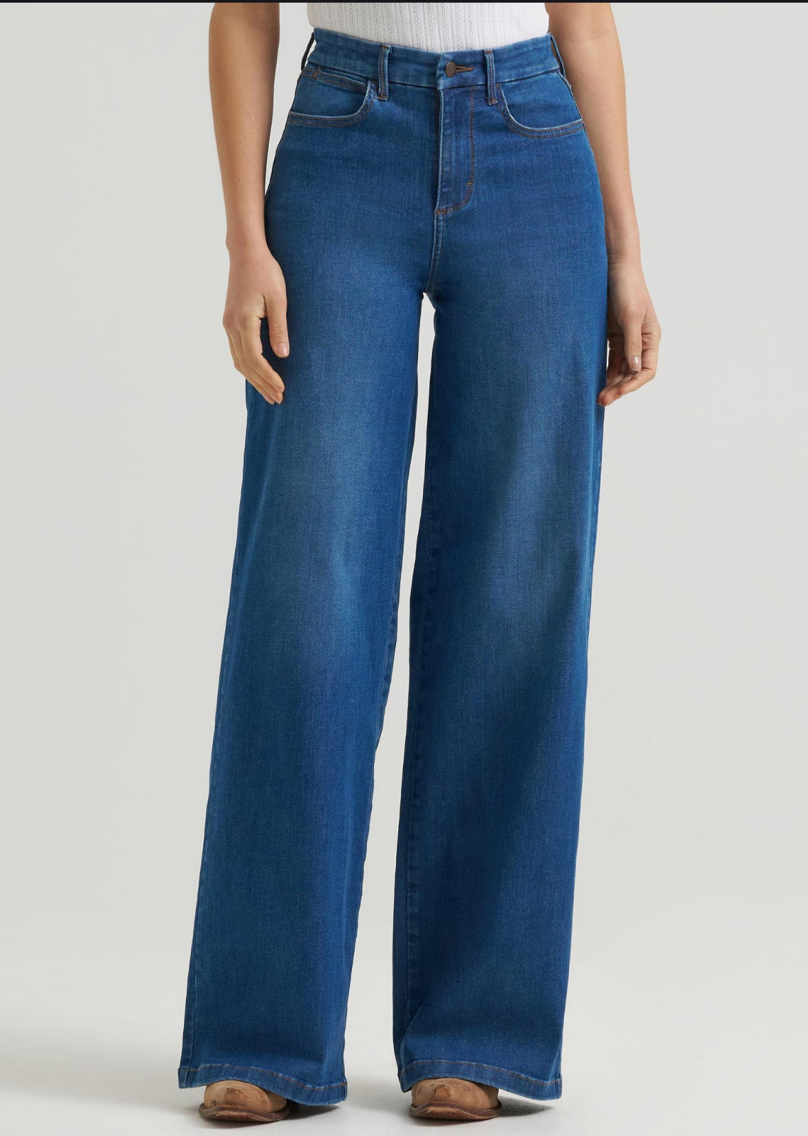WRANGLER BESPOKE WOMENS WIDE LEG JEAN