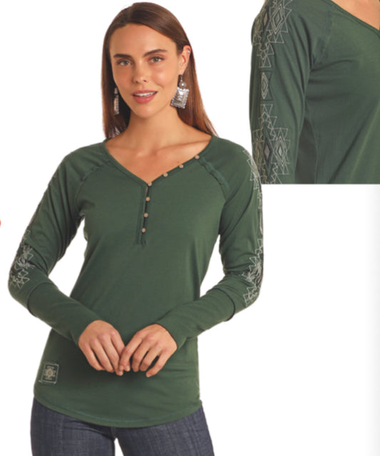 ROCK & ROLL DENIM WOMENS LONG SLEEVE EMBROIDERED SLEEVE HENLEY TOP