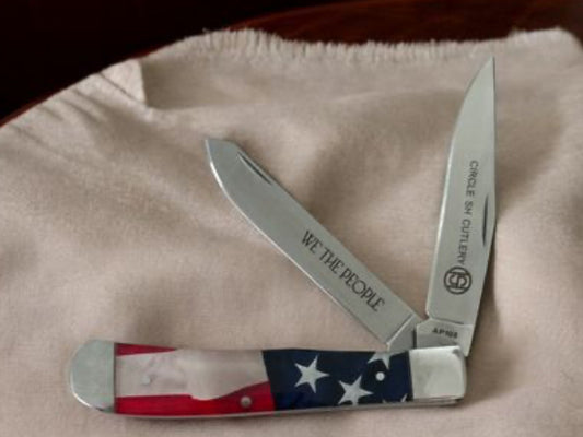 CIRCLE SH CUTLERY KNIFE AMERICAN FLAG “WE THE PEOPLE”