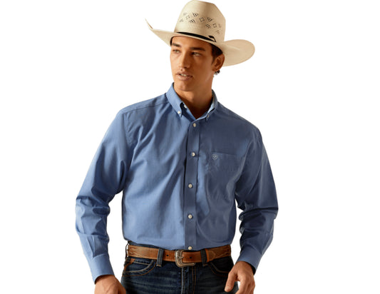 ARIAT MENS WRINKLE FREE SOLID PINPOINT OXFORD LONG SLEEVE SHIRT