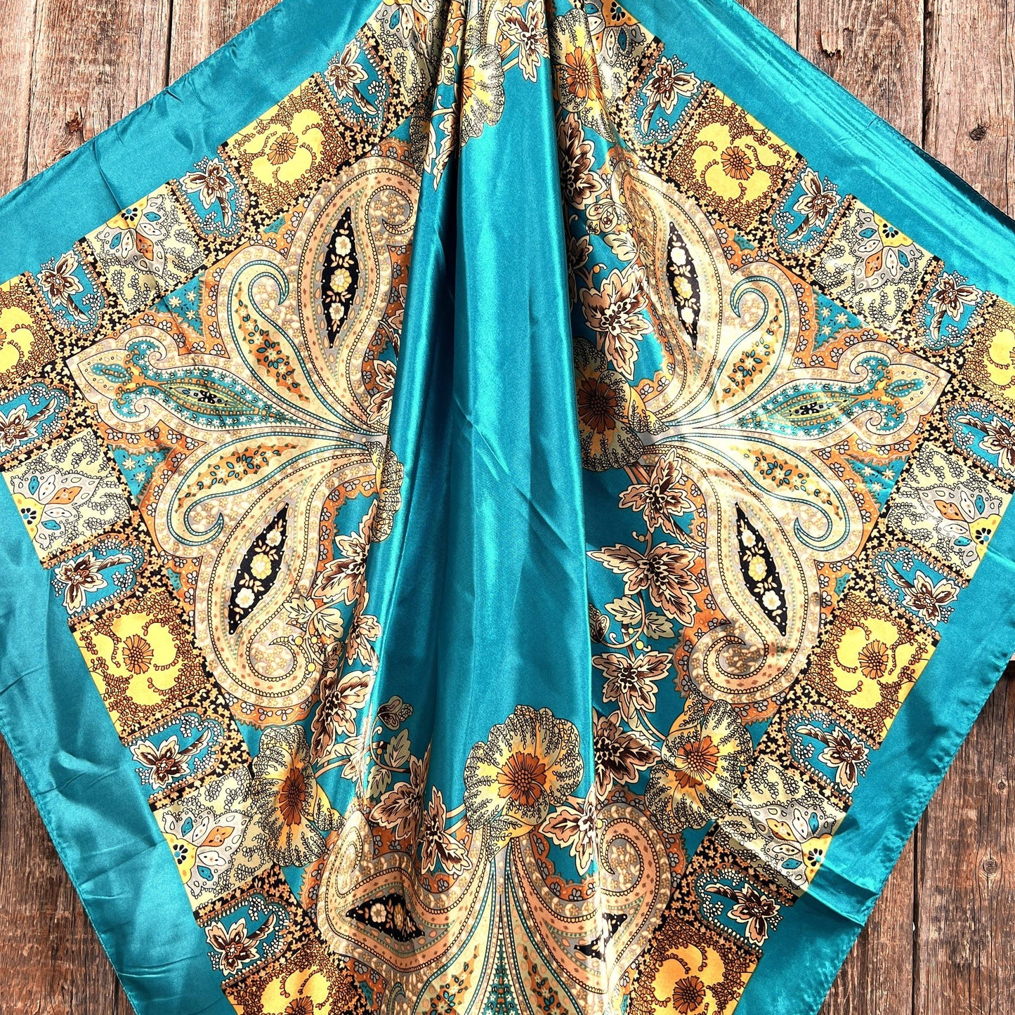 Rodeo Drive - 35X35"  Teal Tone Paisley Wild Rag / Scarf WR1000