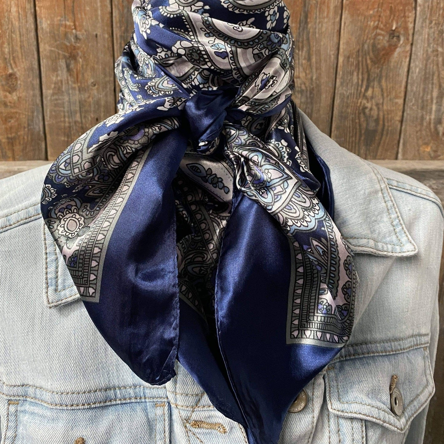 Rodeo Drive - 35X35"  Blue Paisley Wild Rag / Scarf WR2143