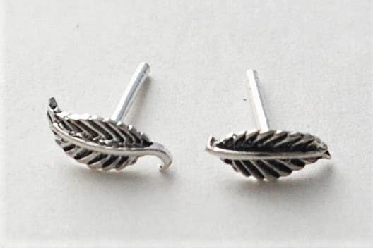 Semaki & Bird - Feather Stud Earrings sterling silver Natural History