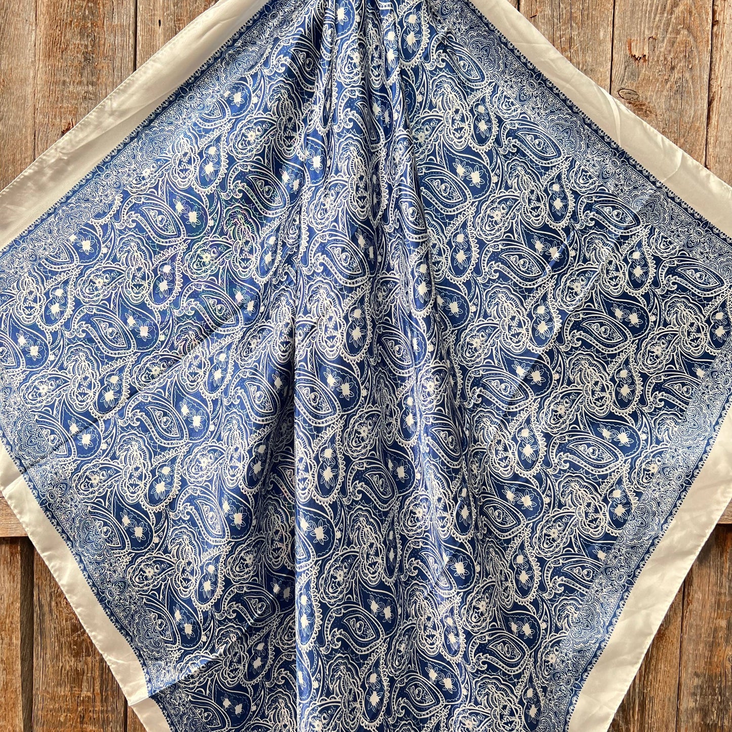 Rodeo Drive - 35X35"  Blue & White Paisley Wild Rag/Scarf WR3403