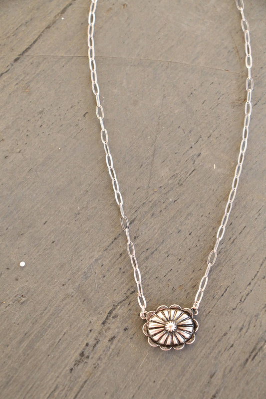 Turquoise Haven - 20023 DAINTY CONCHO CHAIN NL- SILVER