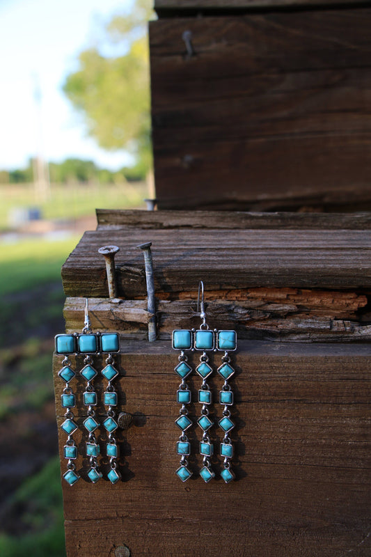 Turquoise Haven - 0424 TURQUOISE SQUARE BEZEL STONE FRINGE ER