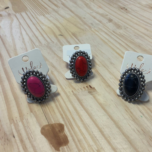 VIOLA LARGE OVAL AND ORNATE SILVER RING