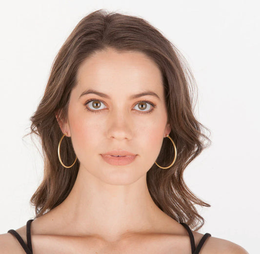 SHEILA FAJL PERFECT HOOP EARRINGS