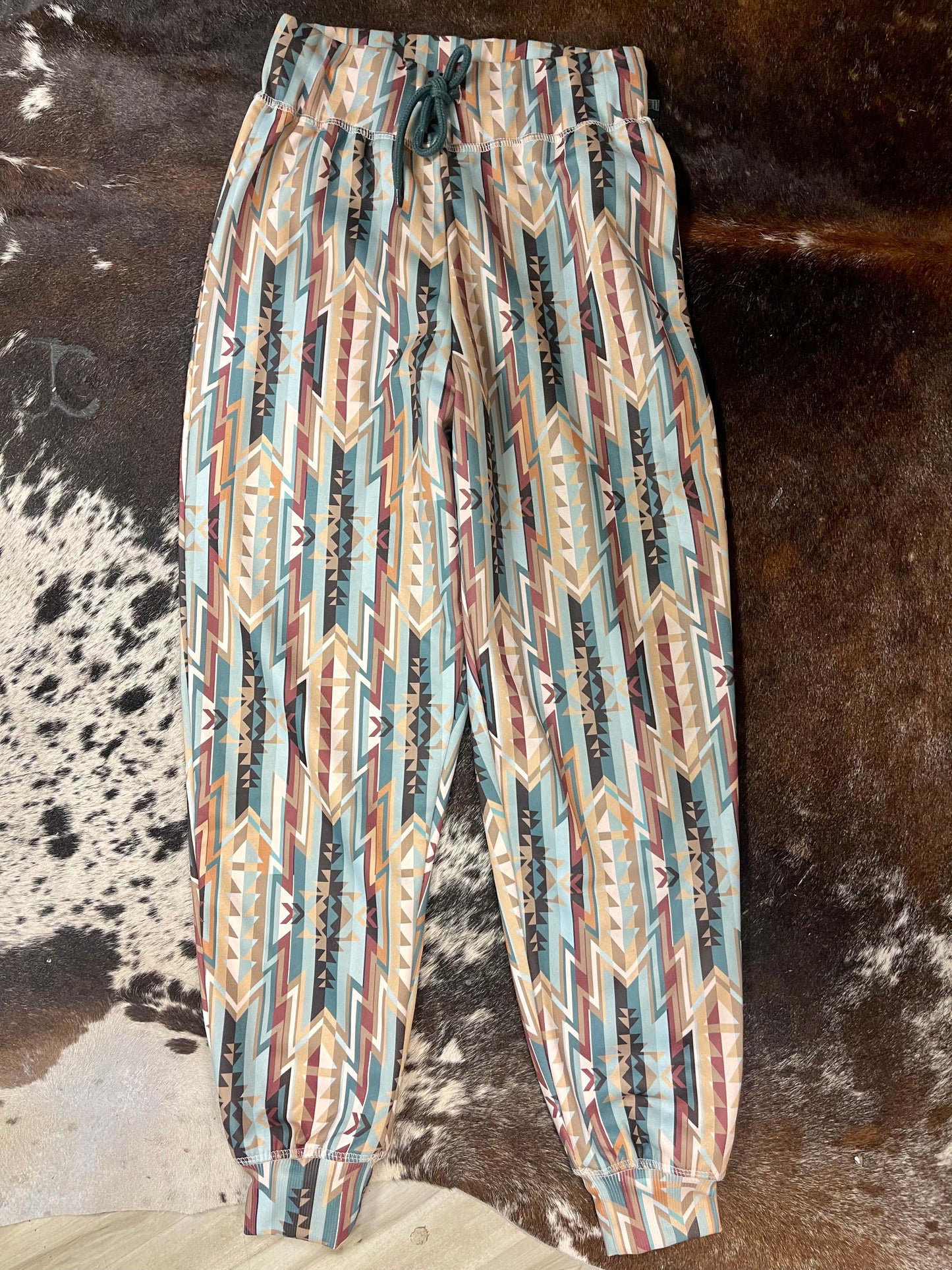 RANGE BY ROCK&ROLL DENIM LOUNGEWEAR BROWN AND TURQUOISE AZTEC PANTS